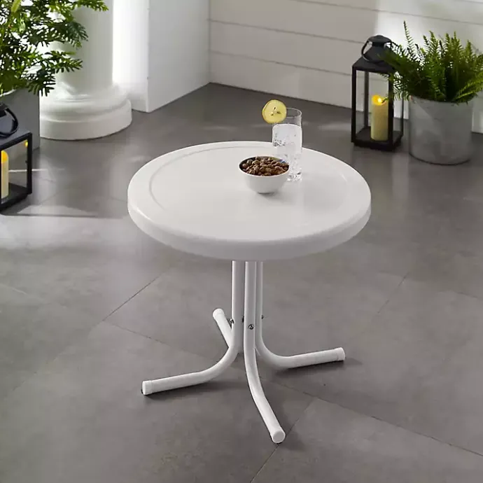 Outlet Kirklands Home Alabaster Metal Outdoor Side Table White