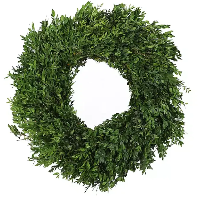 New Kirklands Home Fresh Cut Boxwood Christmas Wreath