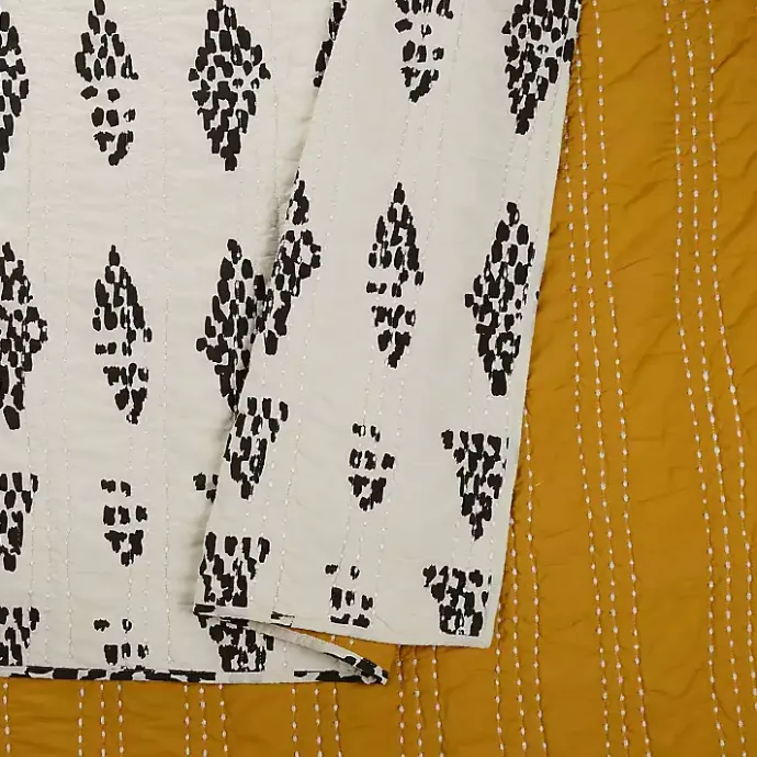 Clearance Kirklands Home Justina Blakeney Beaded 3-pc. King Quilt Set