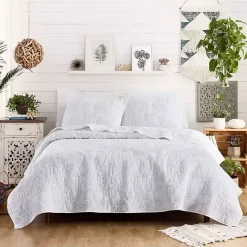 Kirklands Home Justina Blakeney Cloud Hamsa King Quilt Set White