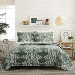 New Kirklands Home Justina Blakeney Aisha King Quilt Set Green