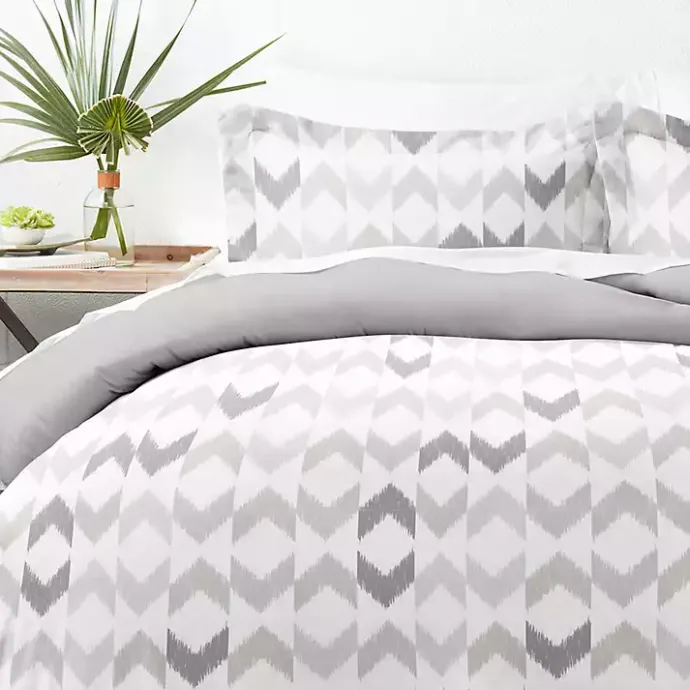 Kirklands Home Light Gray Chevron 3-Pc. Queen Duvet Cover Set