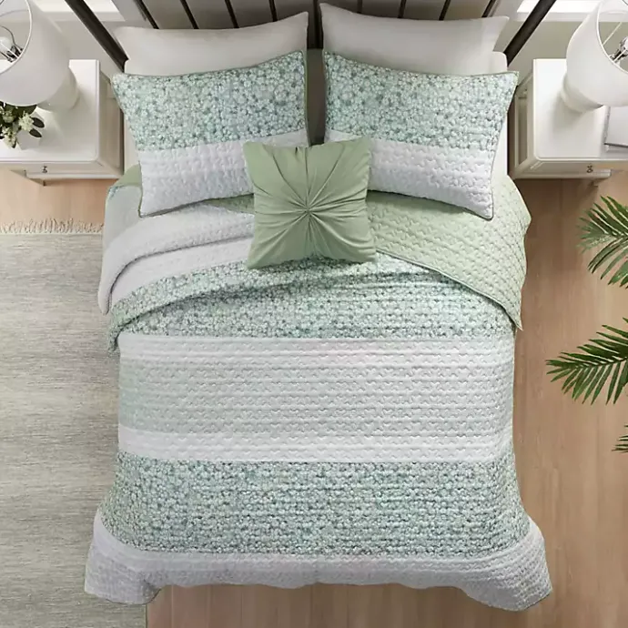 New Kirklands Home Madison Park Bloom 4-pc. Full/Queen Quilt Set