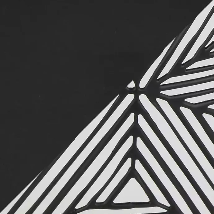 Clearance Kirklands Home Matte Metal Cutout Table Lamps, Set of 2 Black