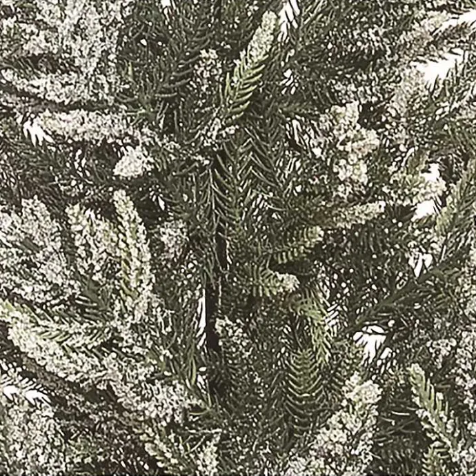 New Kirklands Home Relaxed Leaf Christmas Tree Arrangement Green