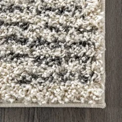 Sale Kirklands Home Shattered Diamonds Scarlette Area Rug, 5x7