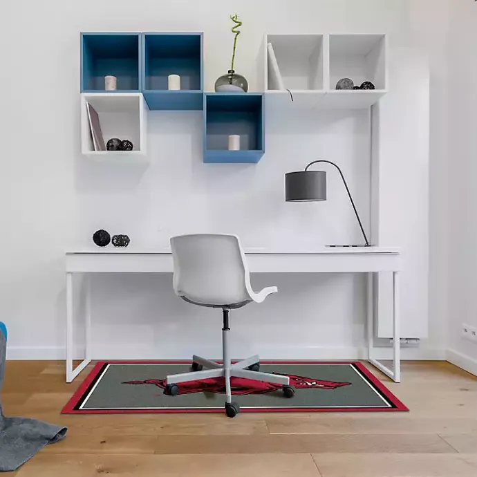 Outlet Kirklands Home University of Arkansas Area Rug, 3x4