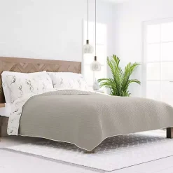 Best Kirklands Home Watercolor Leaves Reversible 3-pc. Queen Quilt Set