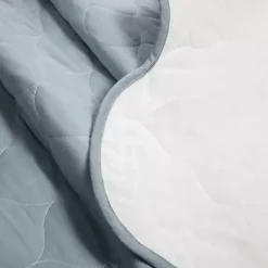 Sale Kirklands Home White and Blue Scallop 3-pc. Full/Queen Quilt Set